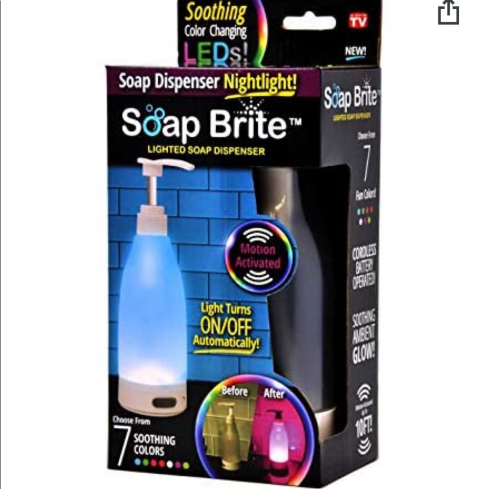 NWT 🆕 Soap/sanitizer dispenser and night light!